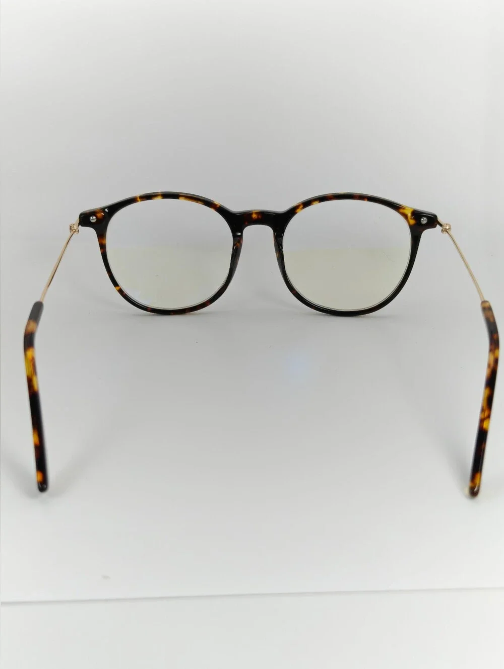 Quill. Tortoiseshell Round Eyeglasses, Brown Gold.